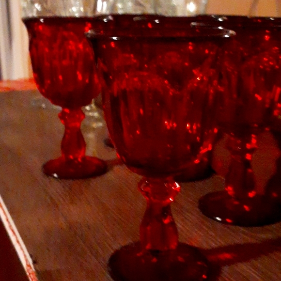 Fostoria Vintage Ruby Red Set of 6 Ruby Red Chunky Textured Water Goblets - Picture 2 of 3